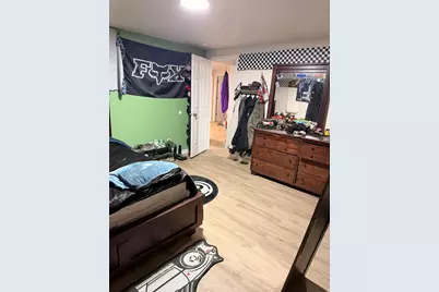 1374 E Falcon Ln, Eagle Mountain, UT 84005 - Photo 32