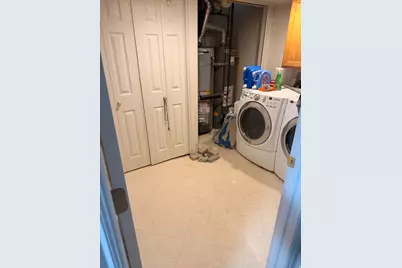 1374 E Falcon Ln, Eagle Mountain, UT 84005 - Photo 38