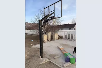 1374 E Falcon Ln, Eagle Mountain, UT 84005 - Photo 12