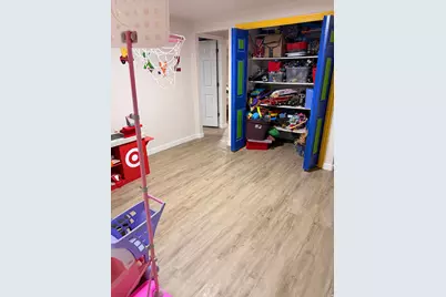 1374 E Falcon Ln, Eagle Mountain, UT 84005 - Photo 38