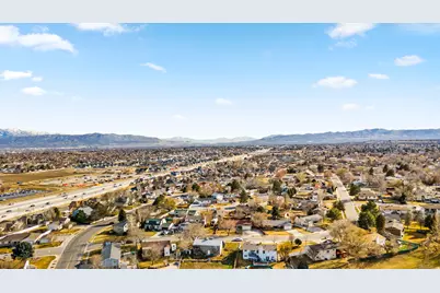 9073 S Elmhearst Dr W, West Jordan, UT 84088 - Photo 50