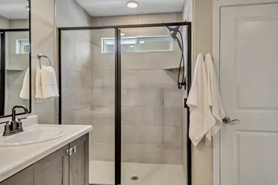 4240 W Anasazi Ct, Riverton, UT 84096 - Photo 14