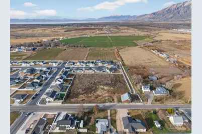 3940 W 2800 N, Plain City, UT 84404 - Photo 8