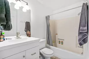 1228 E Waterside Cv S, Cottonwood Heights, UT 84047 - Photo 10