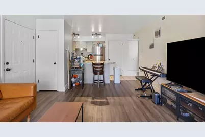 1228 E Waterside Cv S #12, Cottonwood Heights, UT 84047 - Photo 4