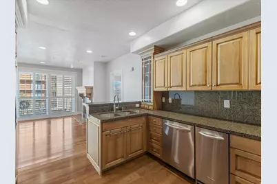 925 S Donner Way E #3400, Salt Lake City, UT 84108 - Photo 12