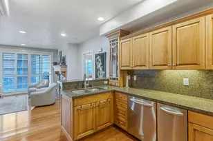 925 S Donner Way E, Salt Lake City, UT 84108 - Photo 16