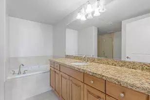 925 S Donner Way E, Salt Lake City, UT 84108 - Photo 16