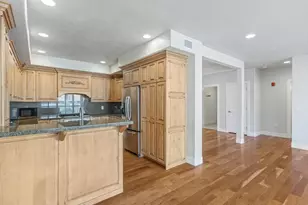 925 S Donner Way E, Salt Lake City, UT 84108 - Photo 8