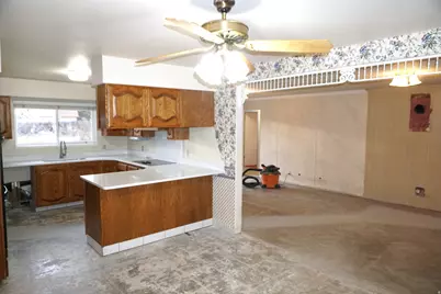 261 N 500 E, American Fork, UT 84003 - Photo 20