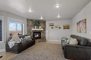 663 N 880 E, Springville, UT 84663 - Photo 18