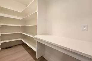 1019 W 200 N, Clearfield, UT 84015 - Photo 6