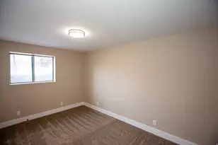 264 E 700 N, Harrisville, UT 84404 - Photo 34