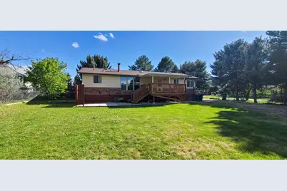 264 E 700 N, Harrisville, UT 84404 - Photo 4