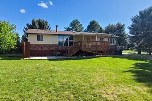 264 E 700 N, Harrisville, UT 84404 - Photo 4