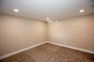 264 E 700 N, Harrisville, UT 84404 - Photo 30