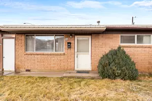 942 Sage Creek Cir, Springville, UT 84663 - Photo 4