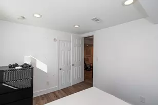 720 E Springview Dr, Salt Lake City, UT 84106 - Photo 34