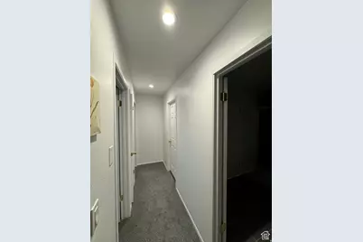 6022 S Park Wood Dr W, Kearns, UT 84118 - Photo 10