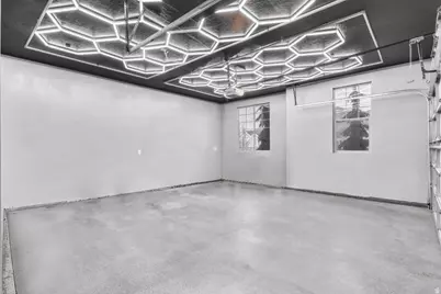 1033 N Christley Ln, Elk Ridge, UT 84651 - Photo 10