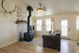 8356 N 9750 E, Lapoint, UT 84039 - Photo 6