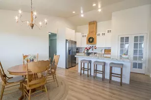 8356 N 9750 E, Lapoint, UT 84039 - Photo 14