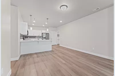 1655 W 200 S #A, Mapleton, UT 84664 - Photo 12