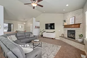 9110 N Alexis Ln, Eagle Mountain, UT 84005 - Photo 2