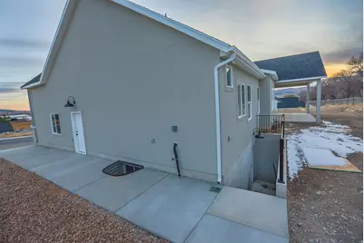 627 E 1100 N, Nephi, UT 84648 - Photo 6