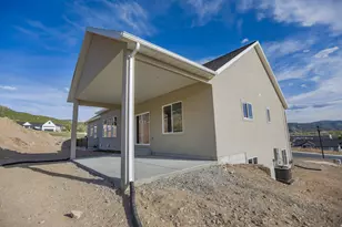 627 E 1100 N, Nephi, UT 84648 - Photo 42