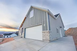 627 E 1100 N, Nephi, UT 84648 - Photo 1