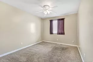 3219 S Hunter Farm Way, West Valley, UT 84128 - Photo 14