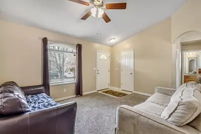 3219 S Hunter Farm Way, West Valley, UT 84128 - Photo 6