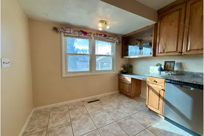745 N 600 E, Price, UT 84501 - Photo 6