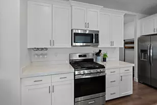 1161 Doris Loop Rd E, Eagle Mountain, UT 84005 - Photo 12