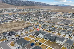 1161 Doris Loop Rd E, Eagle Mountain, UT 84005 - Photo 40