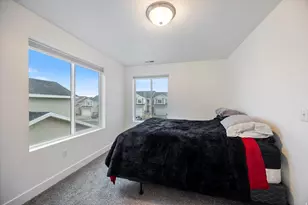 855 N Glen Eagles Ct W, Tooele, UT 84074 - Photo 8