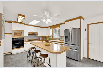 5500 S 640 W, Murray, UT 84123 - Photo 8