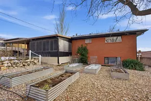 683 E 100 N, Bountiful, UT 84010 - Photo 46