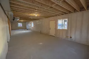 1585 N 250 E, Nephi, UT 84648 - Photo 32