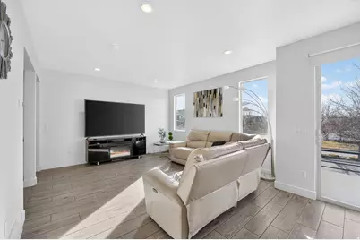 127 W Harvest Village Ln, Saratoga Springs, UT 84045 - Photo 6