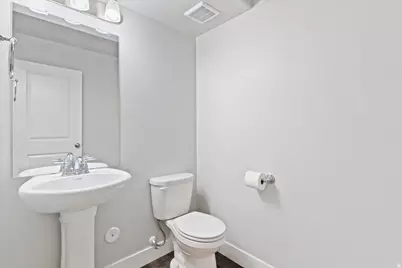 2048 N 350 E, North Logan, UT 84341 - Photo 16