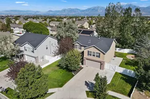 13947 S Malissa Ann Circle, Herriman, UT 84096 - Photo 4