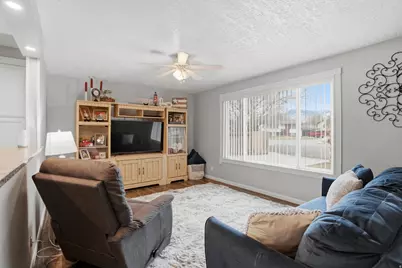 3847 S Westgate Cir, Magna, UT 84044 - Photo 4