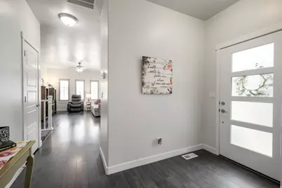 1383 W Bridal Veil Dr, Riverton, UT 84065 - Photo 6