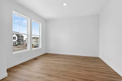 1177 W Mahogany St N, Saratoga Springs, UT 84045 - Photo 10