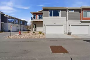 1048 W Azul Meadows Way, Bluffdale, UT 84065 - Photo 22