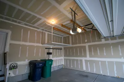 1048 W Azul Meadows Way, Bluffdale, UT 84065 - Photo 24