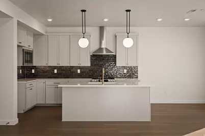 1068 W Audrey Ln S #16, Woods Cross, UT 84087 - Photo 2