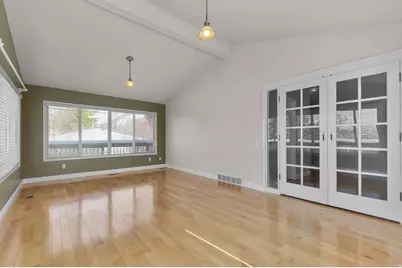 8535 S Top Of The World Cir, Salt Lake City, UT 84121 - Photo 18